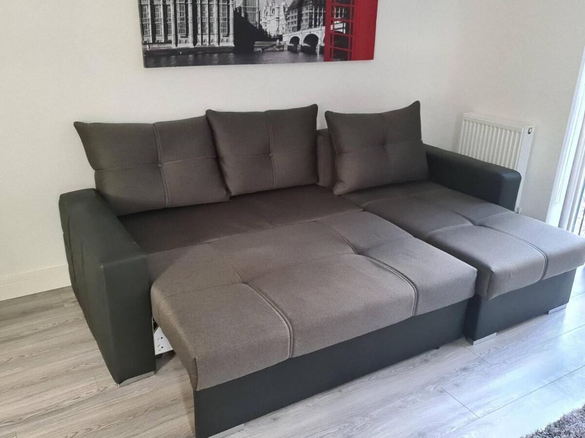 Sav Apartments - 2 Bed Cosy Flat Saffron Лестър Стая снимка